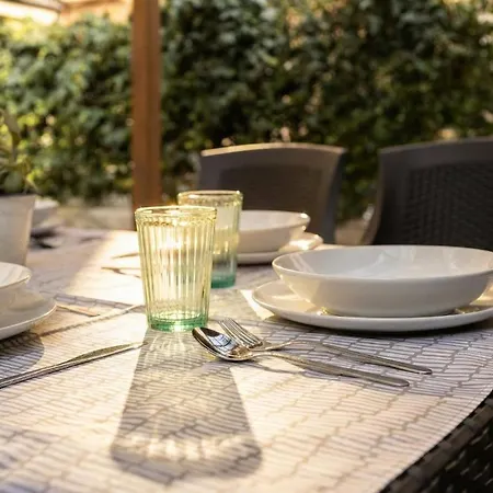 Linate-duomo - With Private Garden アパート