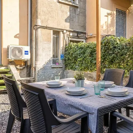 アパート Linate-duomo - With Private Garden ミラノ